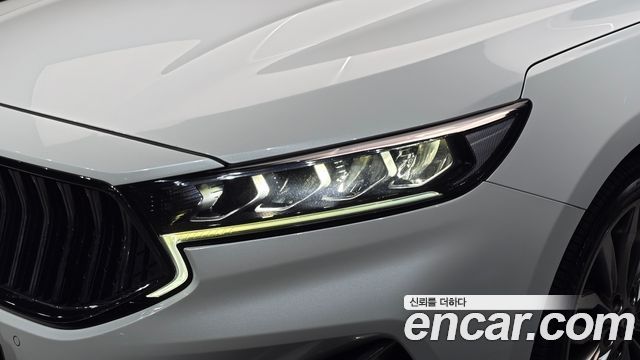 Kia K7 2020 — photo 8