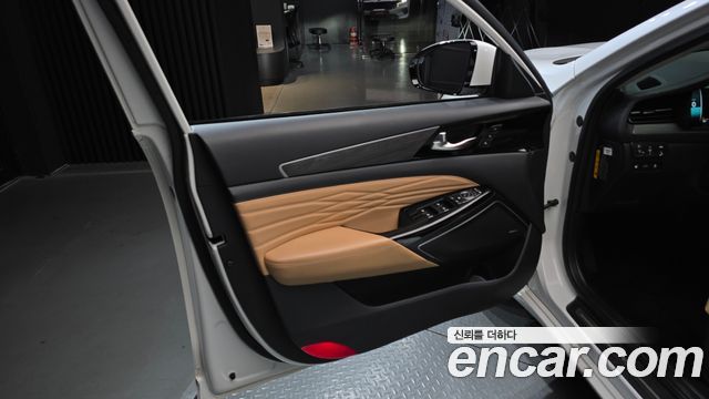 Kia K7 2020 — photo 14