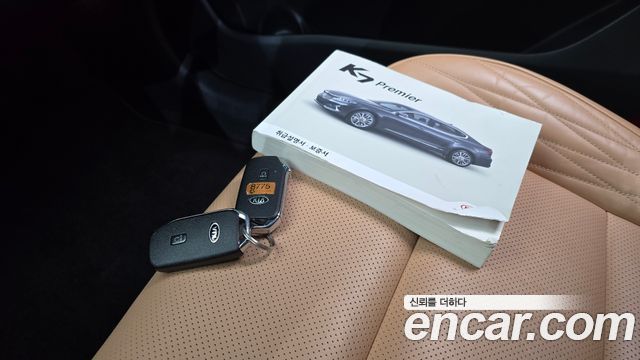 Kia K7 2020 — photo 29