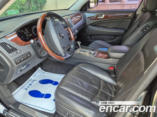 Hyundai Equus 2012 — photo 9