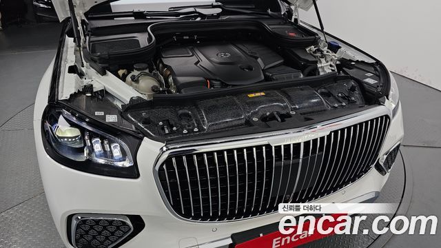 Mercedes-Benz GLS-Class 2026 — photo 6