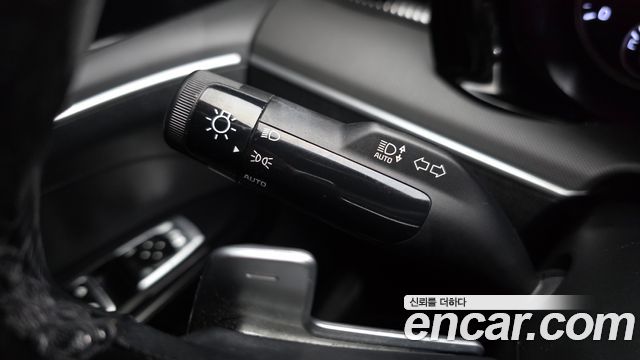 Kia K5 2022 — photo 25