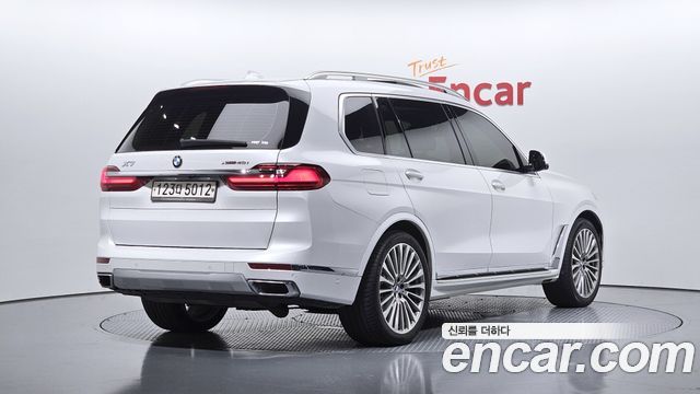 BMW X7 2020 — photo 2