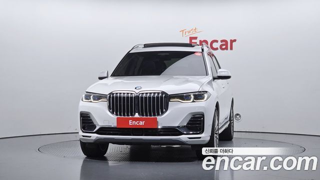 BMW X7 2020 — photo 3