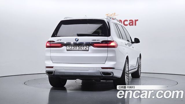 BMW X7 2020 — photo 4