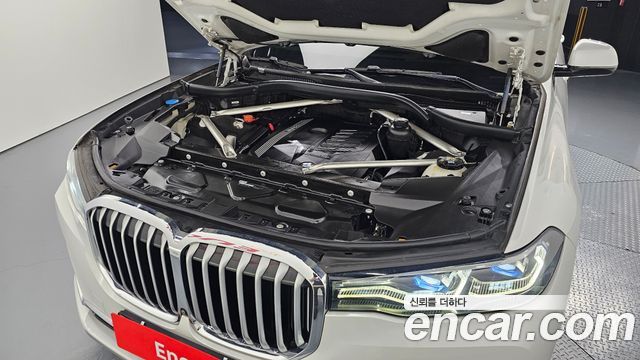 BMW X7 2020 — photo 6