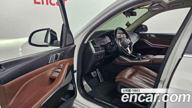 BMW X7 2020 — photo 13