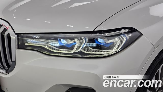 BMW X7 2020 — photo 8