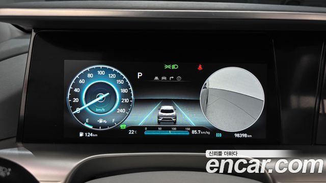 Hyundai Nexo 2022 — photo 11