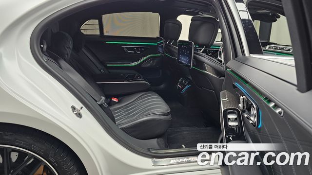 Mercedes-Benz S-Class 2024 — photo 17