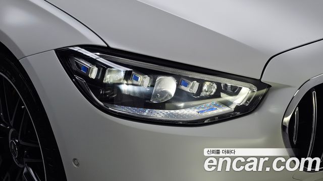 Mercedes-Benz S-Class 2024 — photo 8