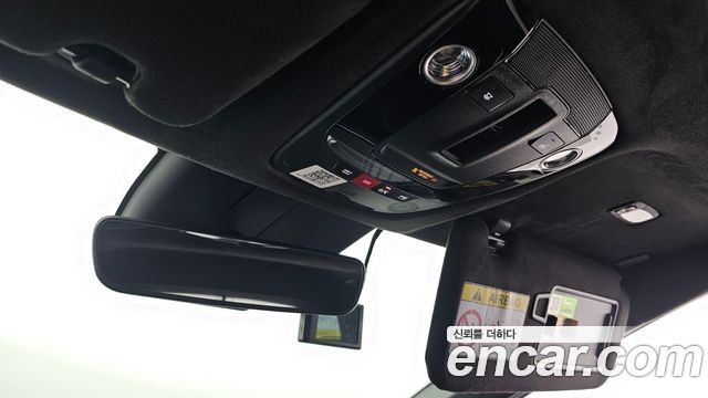Kia EV6 2023 — photo 27