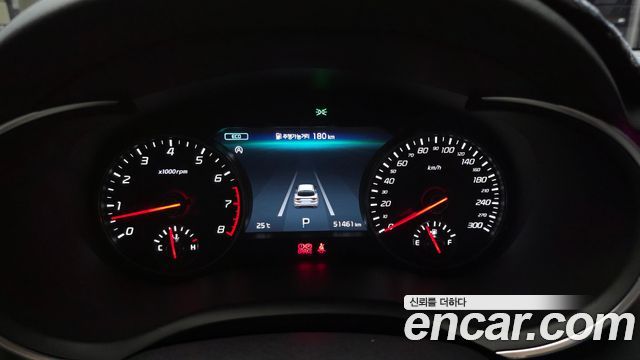 Kia Stinger 2023 — photo 11