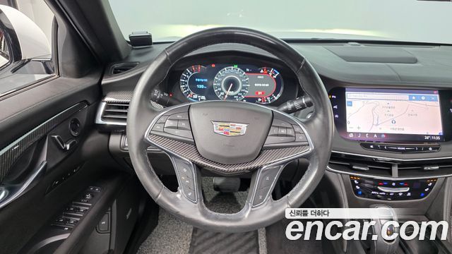 Cadillac CT6 2019 — photo 19
