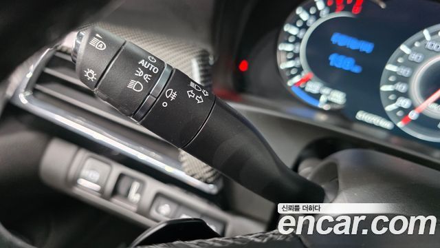 Cadillac CT6 2019 — photo 27