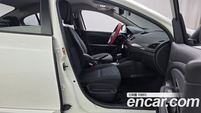Renault Korea SM3 2014 — photo 16