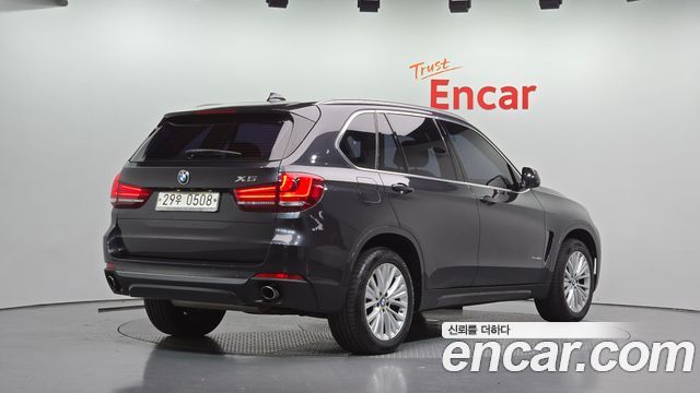 BMW X5 2016 — photo 2