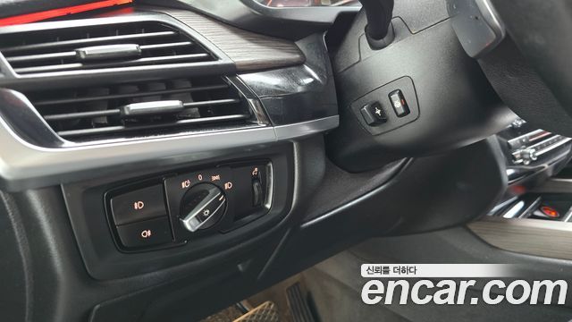 BMW X5 2016 — photo 19