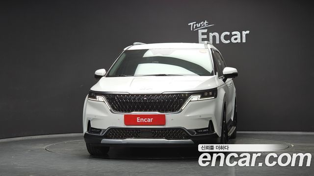Kia Canival 2021 — photo 3