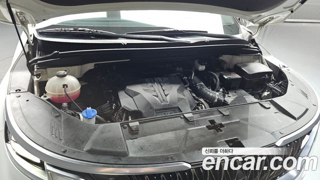 Kia Canival 2021 — photo 6