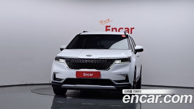 Kia Canival 2021 — photo 3