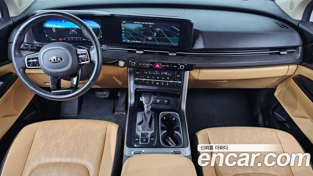Kia Canival 2021 — photo 10