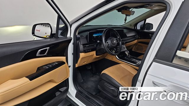 Kia Canival 2021 — photo 13