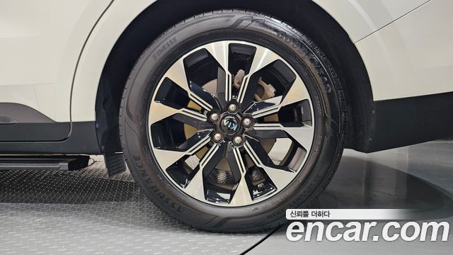 Kia Canival 2021 — photo 7