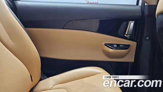 Kia Canival 2021 — photo 15