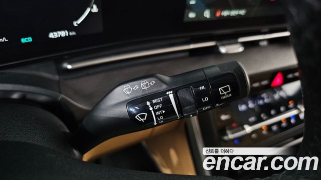 Kia Canival 2021 — photo 30