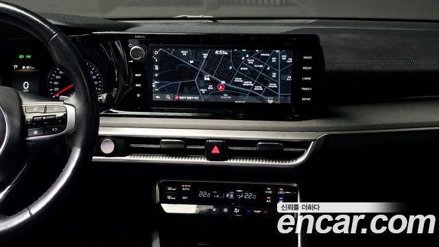 Kia K5 2023 — photo 19