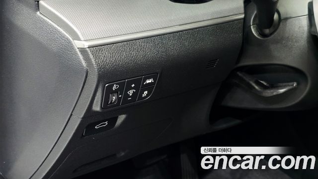 Kia K5 2023 — photo 26
