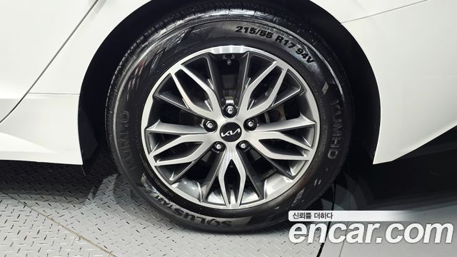 Kia K5 2023 — photo 7