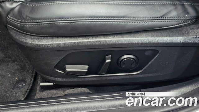 Kia K5 2023 — photo 29