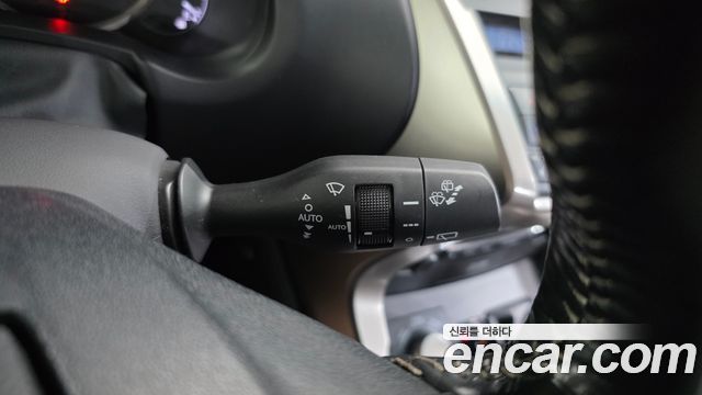 Lexus NX 2016 — photo 18