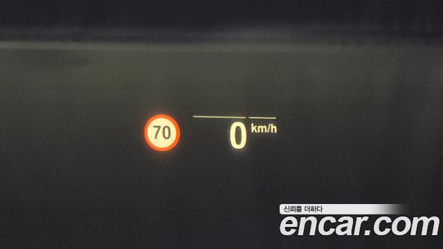 BMW 5-Series 2023 — photo 23