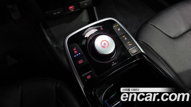 Kia Niro 2023 — photo 9