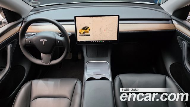 Tesla Model Y 2024 — photo 10