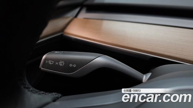 Tesla Model Y 2024 — photo 26