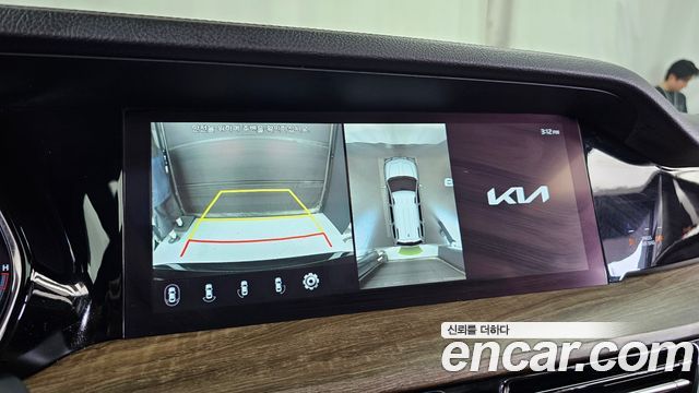 Kia Mohave 2022 — photo 21