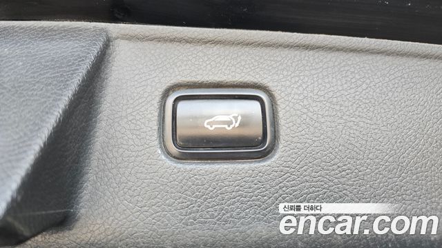 Kia Mohave 2022 — photo 32