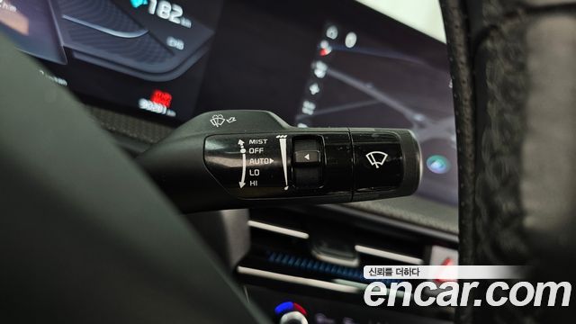 Kia EV6 2022 — photo 35