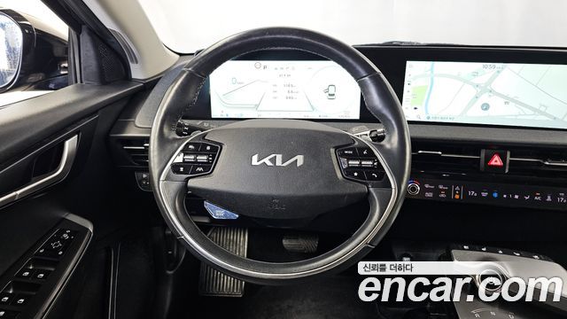 Kia EV6 2022 — photo 19