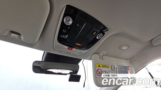 Kia EV6 2022 — photo 23
