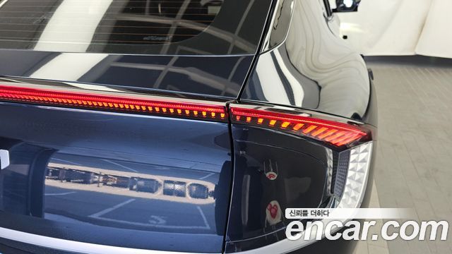 Kia EV6 2022 — photo 9