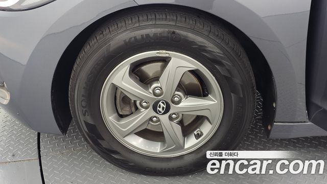 Hyundai AVANTE 2016 — photo 5