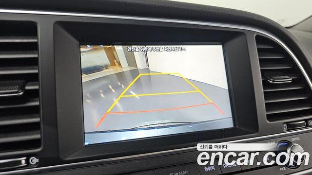 Hyundai AVANTE 2016 — photo 20