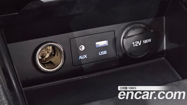 Hyundai AVANTE 2016 — photo 29