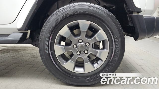 Jeep Wrangler 2019 — photo 7