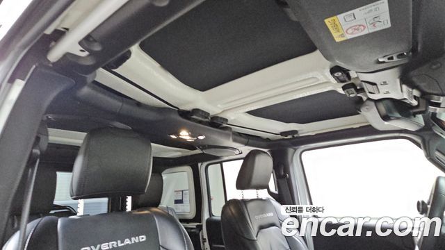 Jeep Wrangler 2019 — photo 32